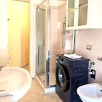 Magnifico Flat At Tiburtina Train & Metro Station *